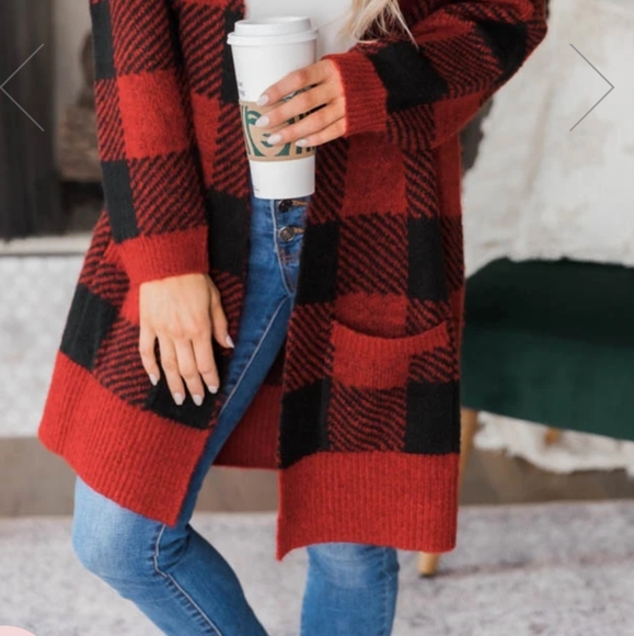 Worthwhile Risk Buffalo Plaid Red Cardigan - Picture 4 of 6